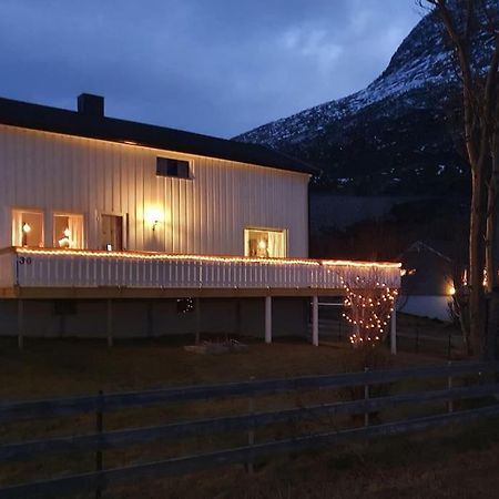 Grotfjord Villa Tromso Exterior photo